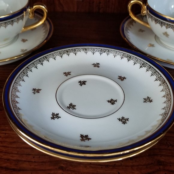 Limoges France Porcelain d'art & More ~ Sugar Bowl, Creamer, Cups and Saucers - Picture 4 of 16